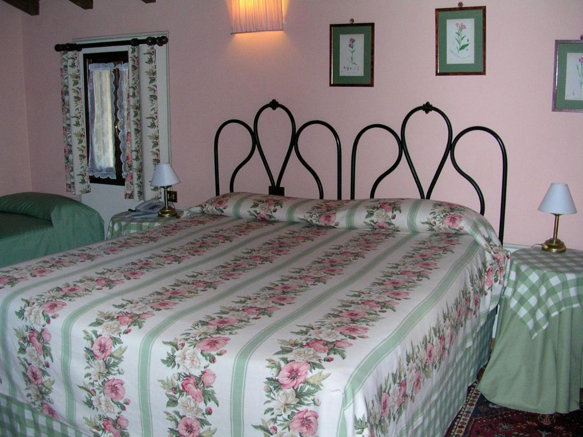 Agriturismo Corte Bebbi Bibbiano  Exterior photo